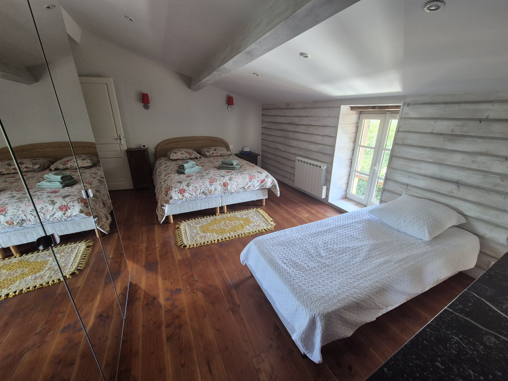 Chambre 1 (autre vue)
