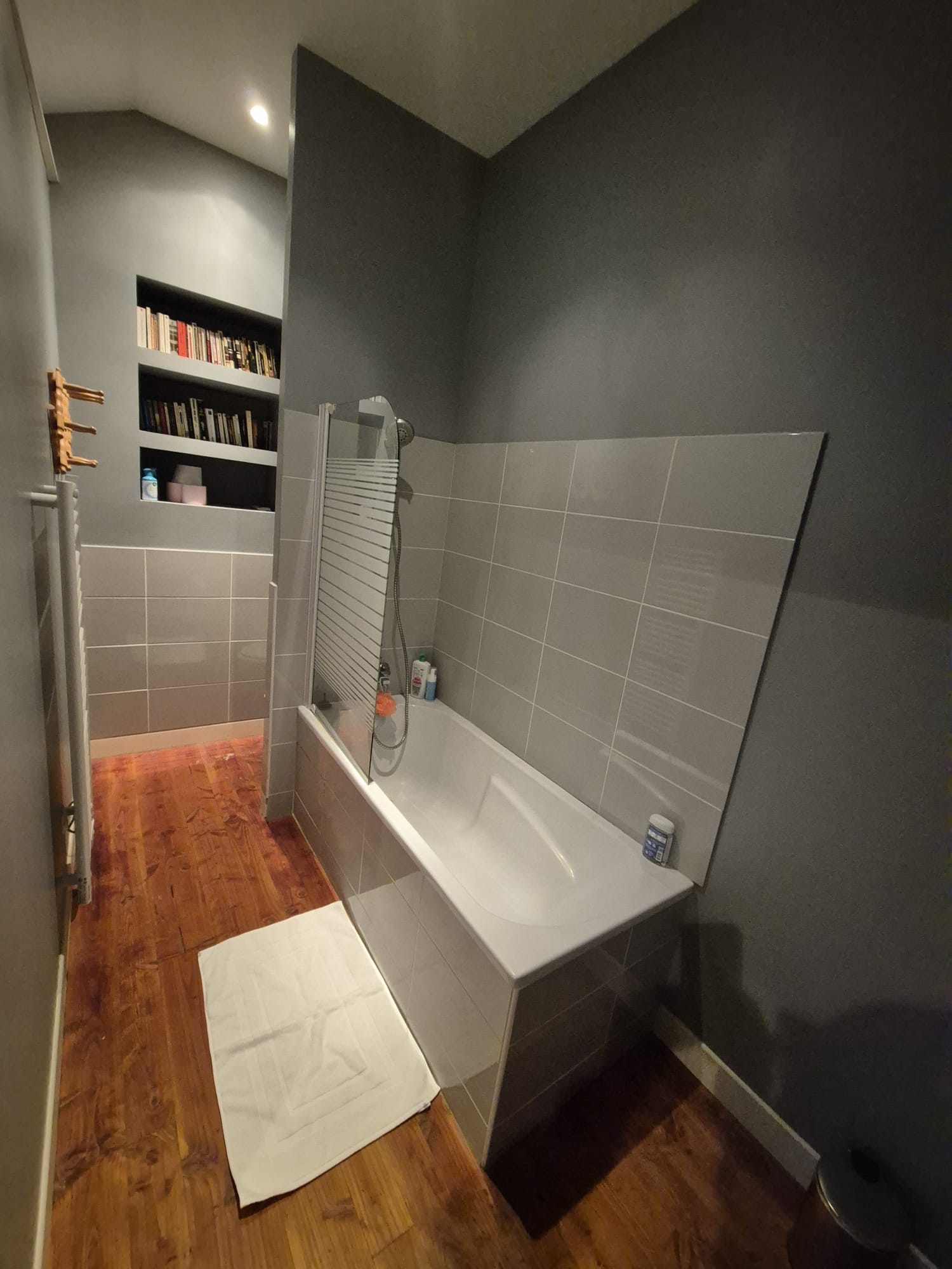 Salle de bain chambre 1